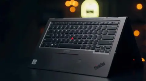 Lenovo ThinkPad X1 Yoga (5th Gen, 2020) tablet