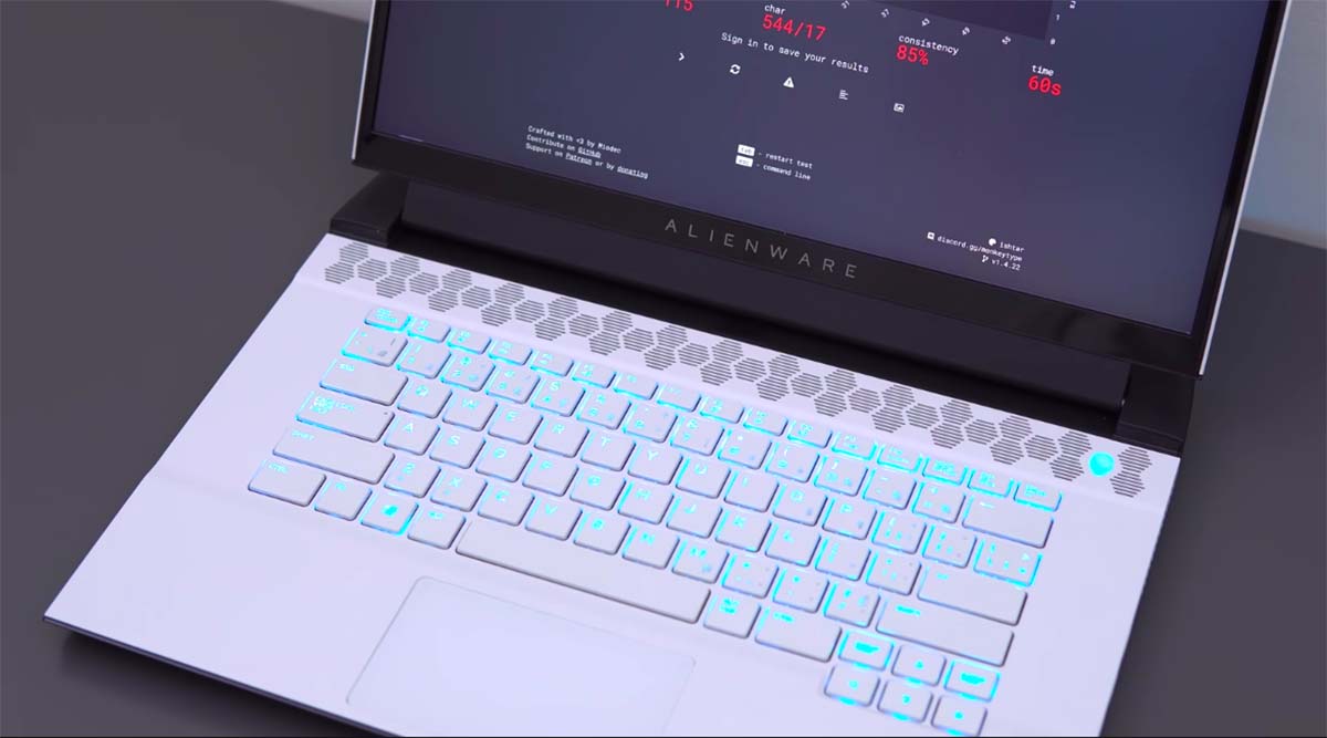 alienware m15 r3 keyboard