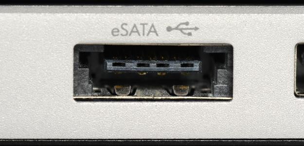 jenis port komputer e-SATA