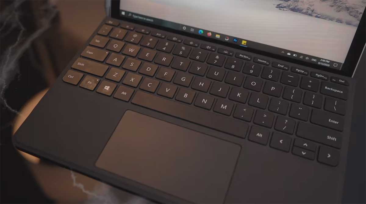 Microsoft-Surface-Go-2-(2020)-keyboard