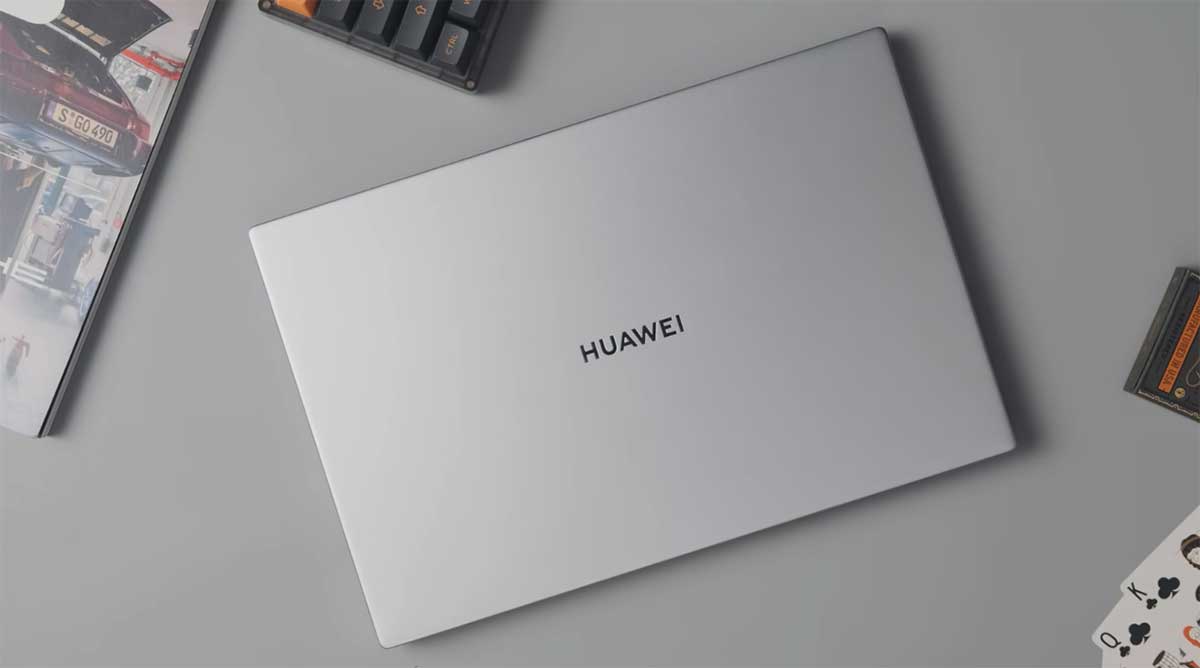 Huawei-Matebook-D14-atas